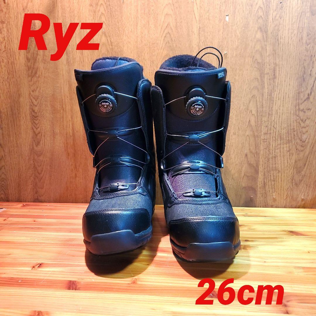 美品　Ryz 　スノーボードブーツ　送料無料26001