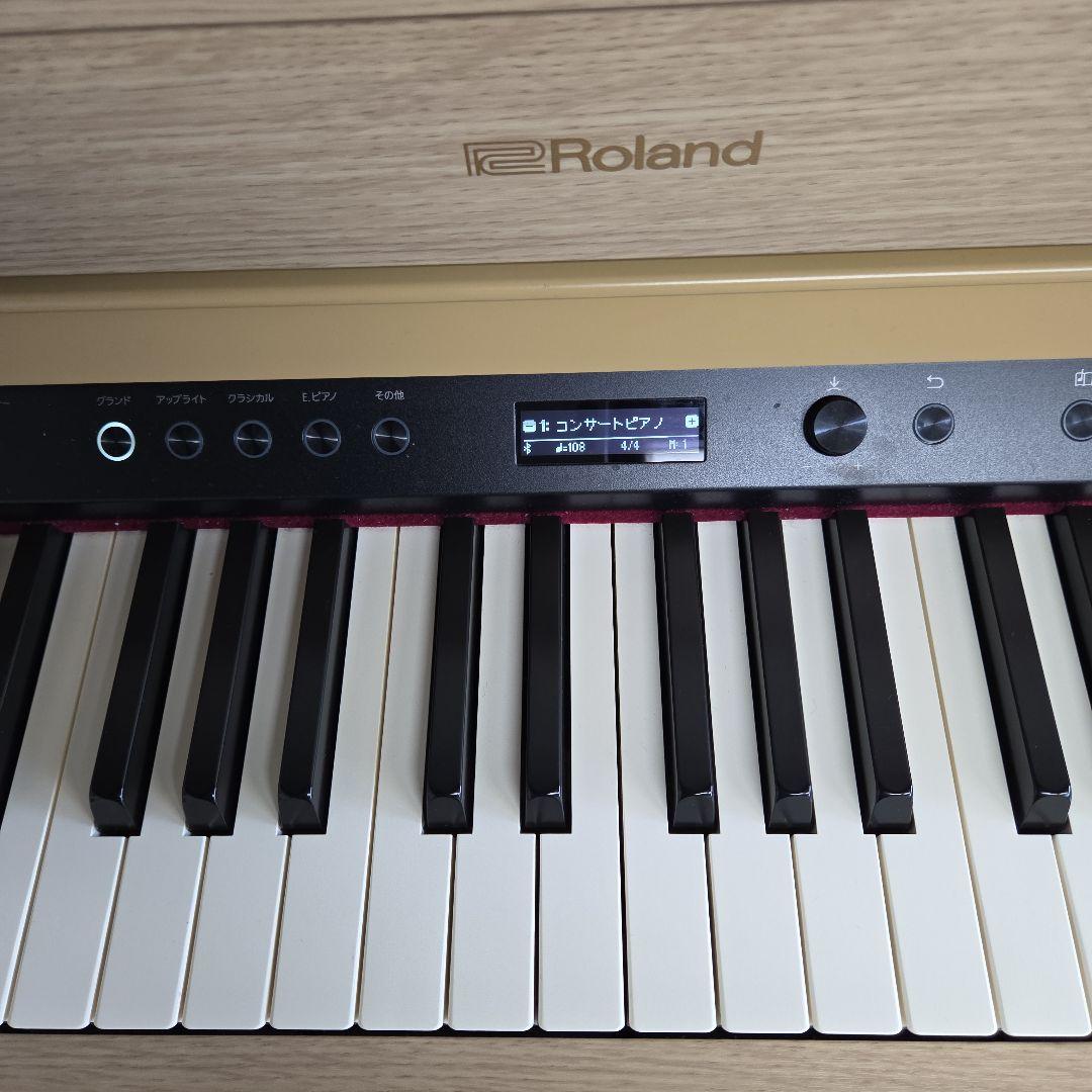 Roland電子ピアノ HP702 ナチュラルウッド2020年 電子ピアノ