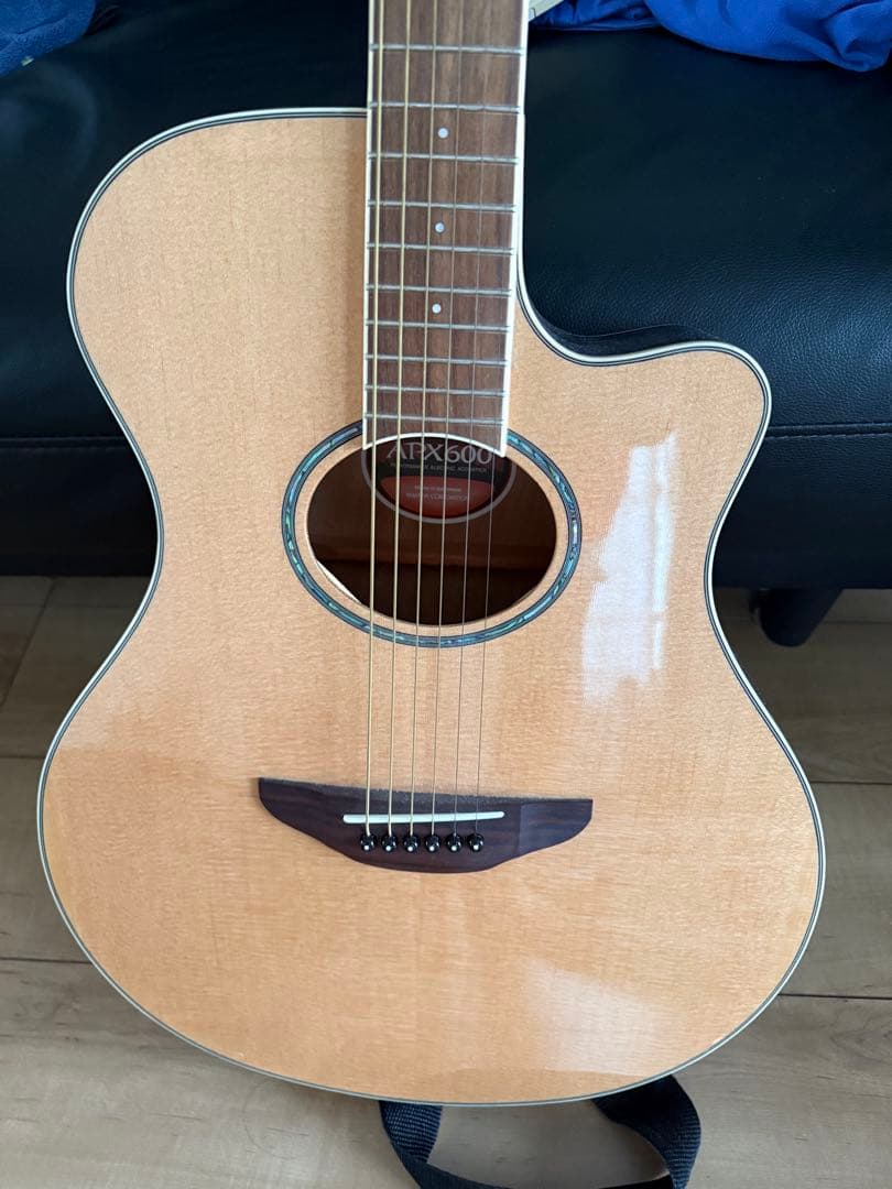 Yamaha APX600 アコースティックギター