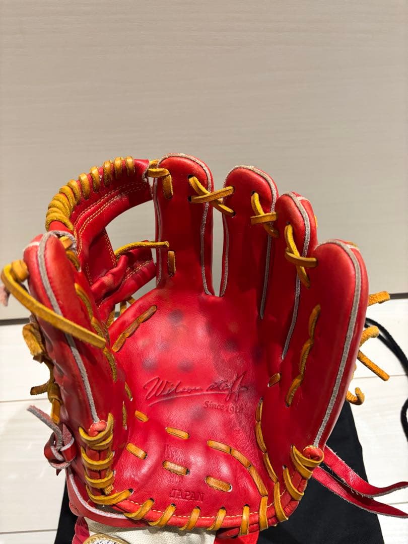 ウィルソン軟式内野手用グローブ