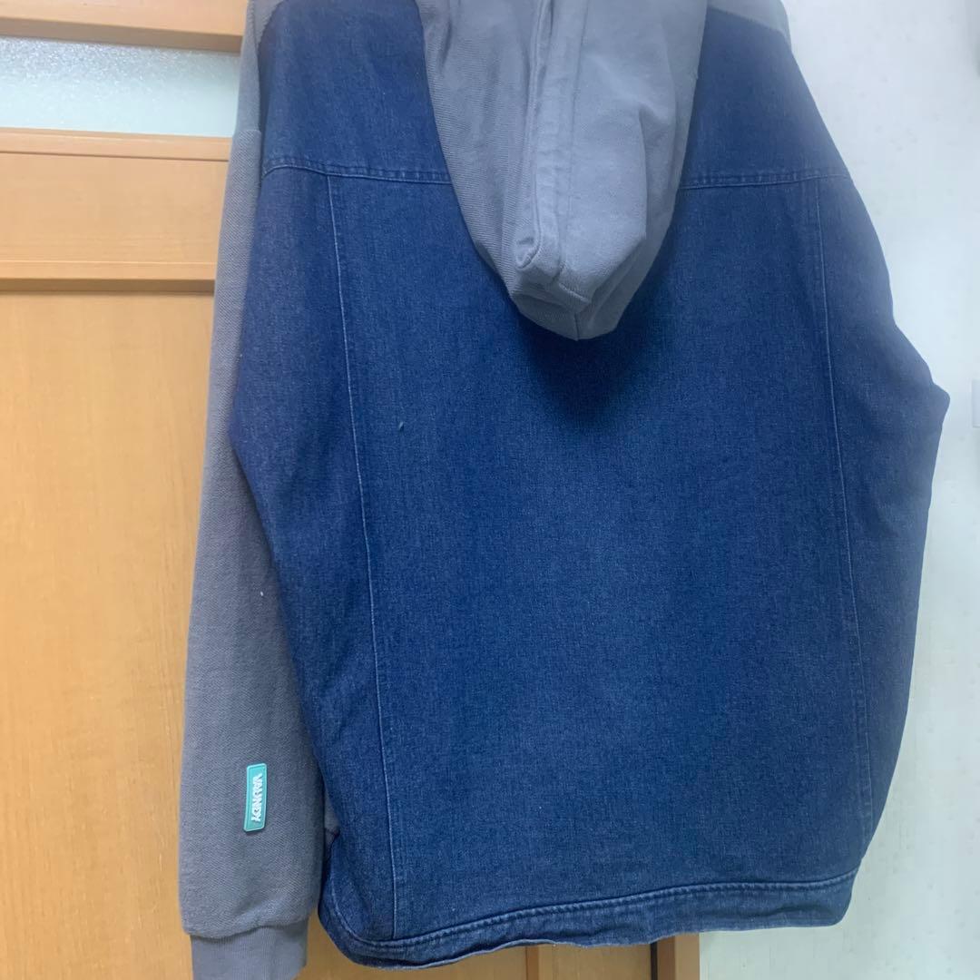 Vaundy カラフル刺繍ロゴ フード付きパーカー