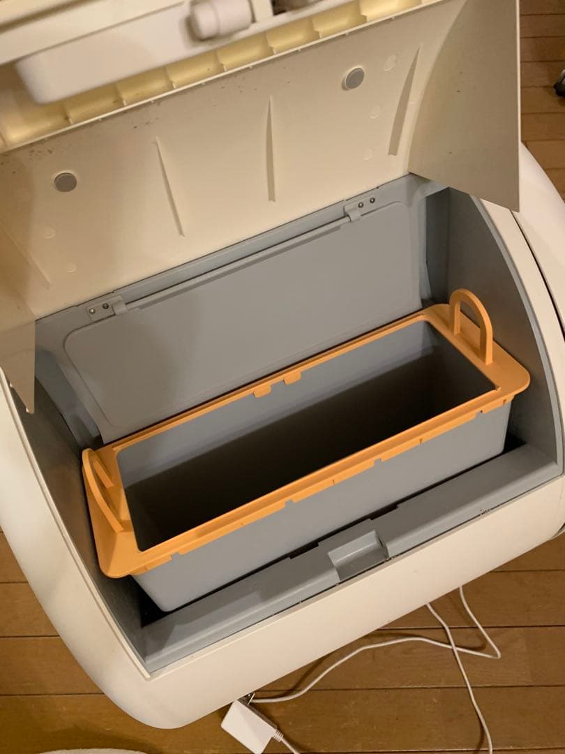 中古ネコ　全自動スマートトイレ