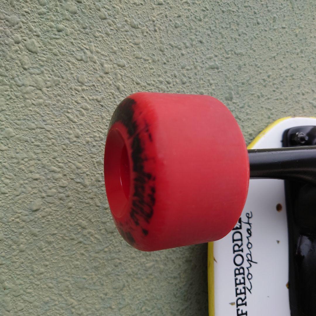 FREEBORD アートグラフィック スケートボード 値下げ中