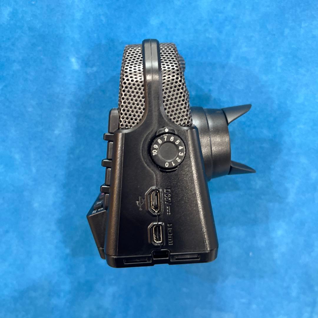 ZOOM Q2n 4K ハンディビデオレコーダー