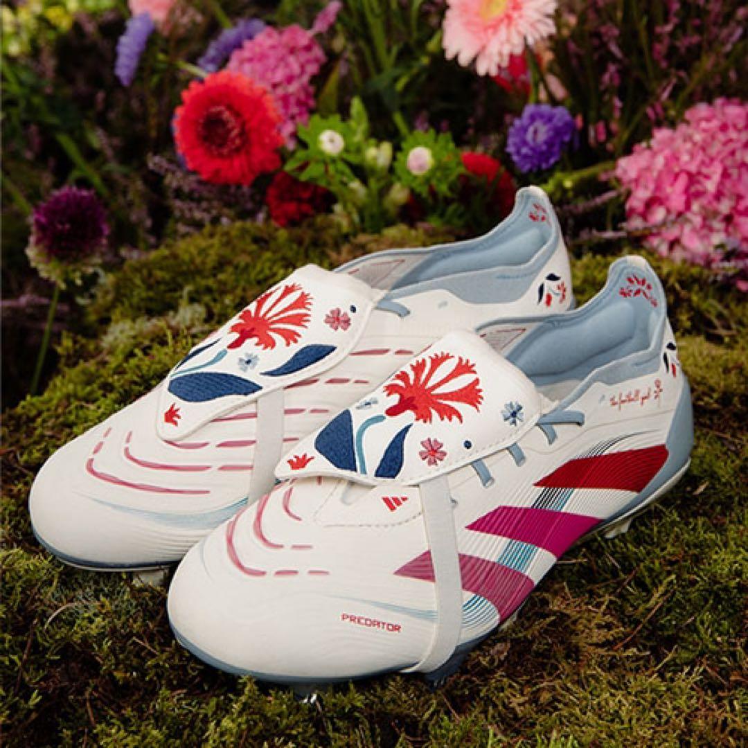 【限定】アディダス　プレデター ELITE The Football Gal