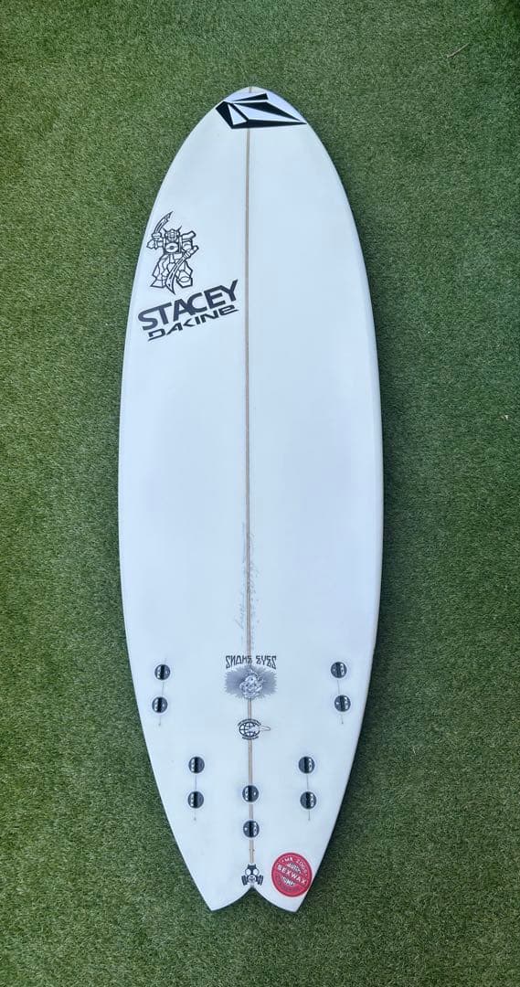 【極上品】 ステイシー（STACEY） サーフボード Snake Eyeモデル