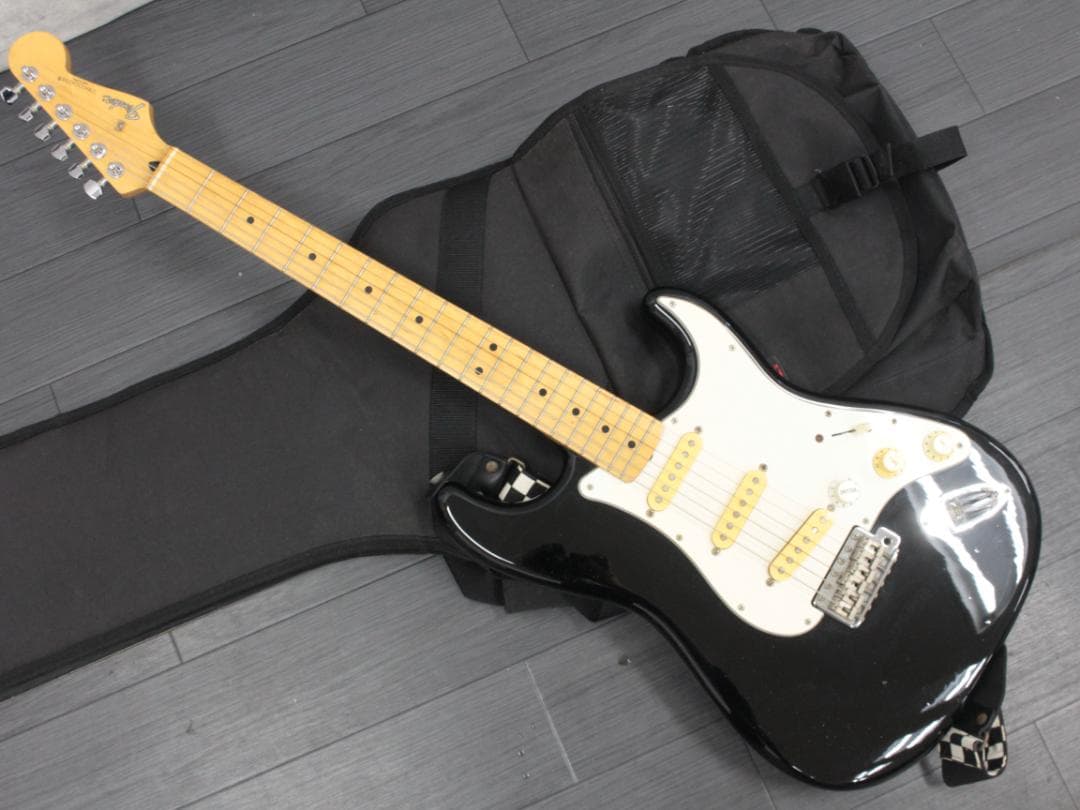 ▲Fender STRATOCASTER JAPAN Tシリアル エレキギター