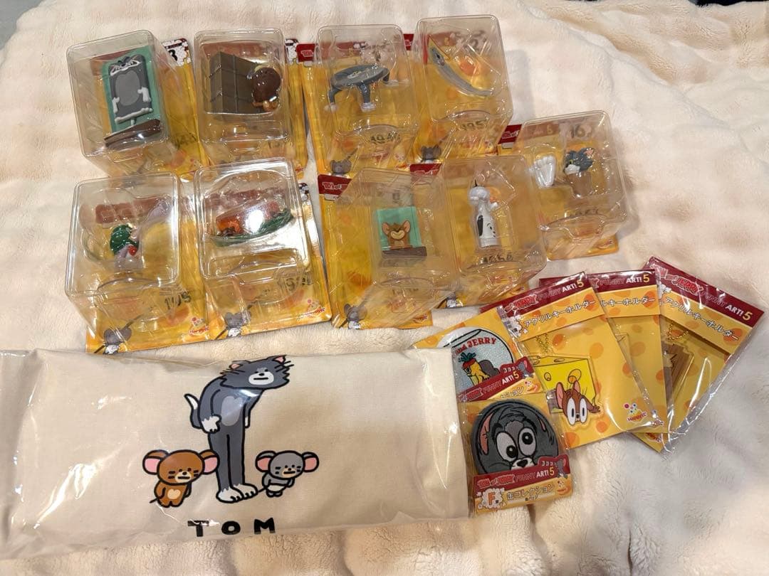 トムとジェリー 一番くじフィギュア、トートバッグ、キーホルダー、缶ミラー