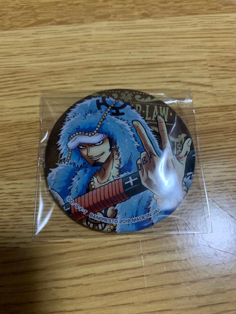 【最終値下げ】ワンピース ロー 20th Anniversary 缶バッジ