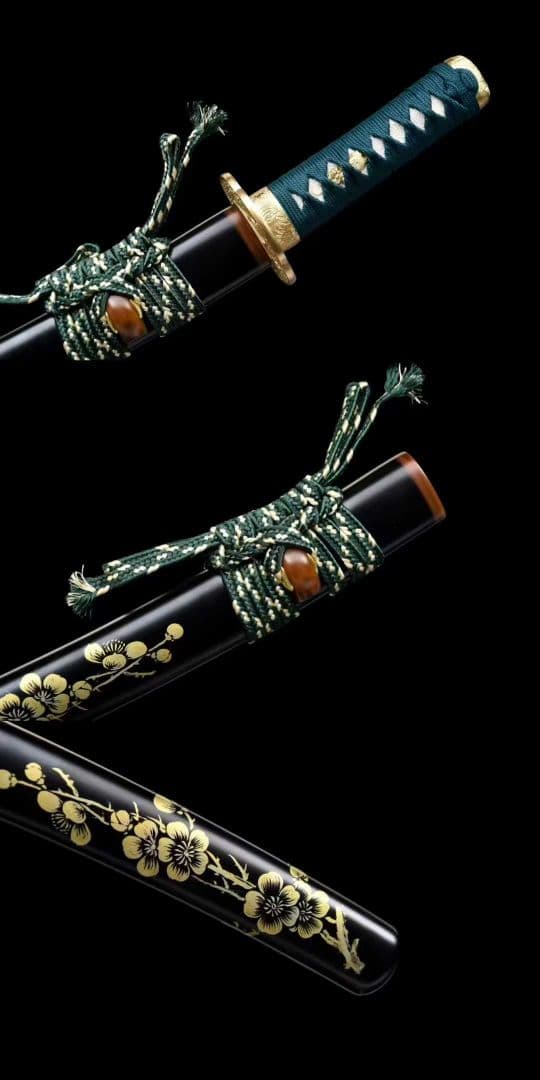 【梅の花】古兵器 刀装具 日本刀　模造刀 居合刀 武士道 鑑賞用 肋差 短刀