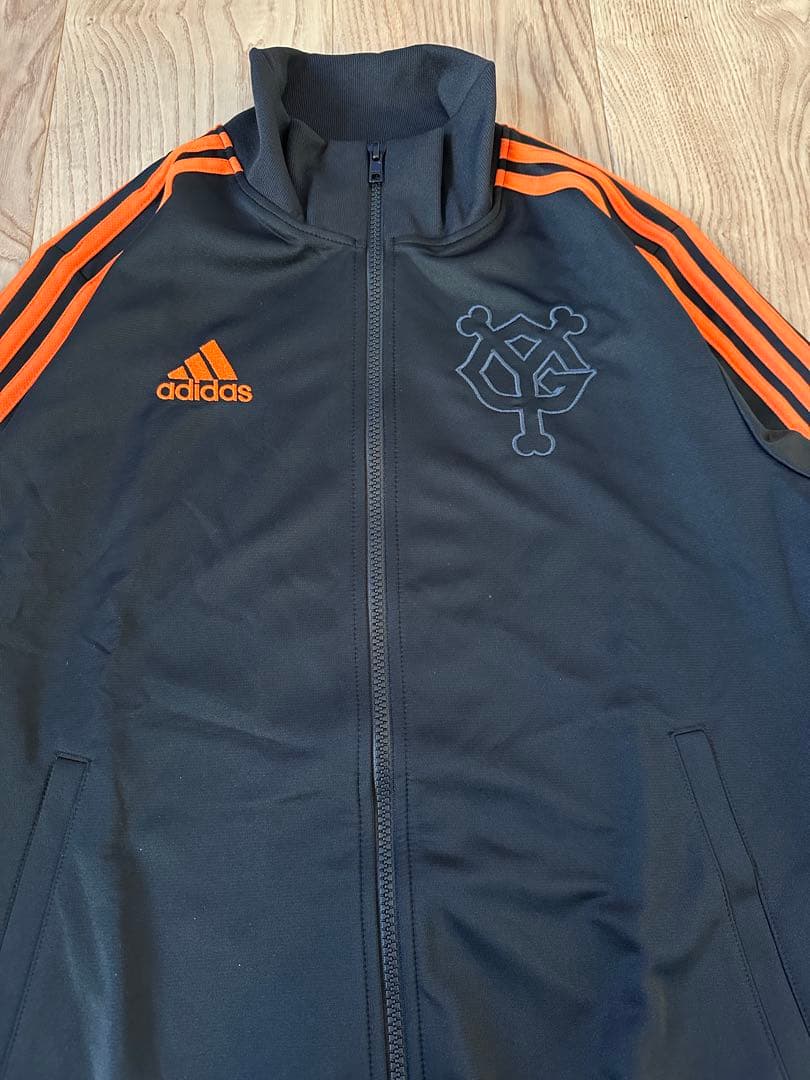 希少品 adidas 読売ジャイアンツ GIANTS 巨人軍 ジャージ