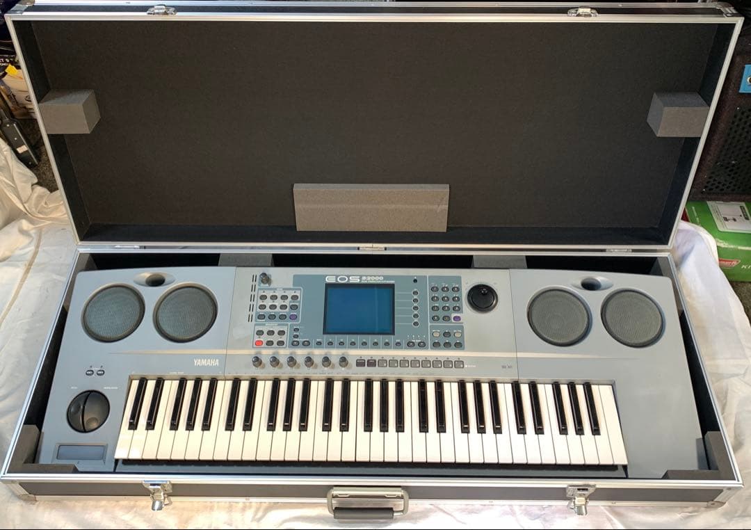 YAMAHA EOS B2000 61鍵 シンセサイザー ハードケース付き