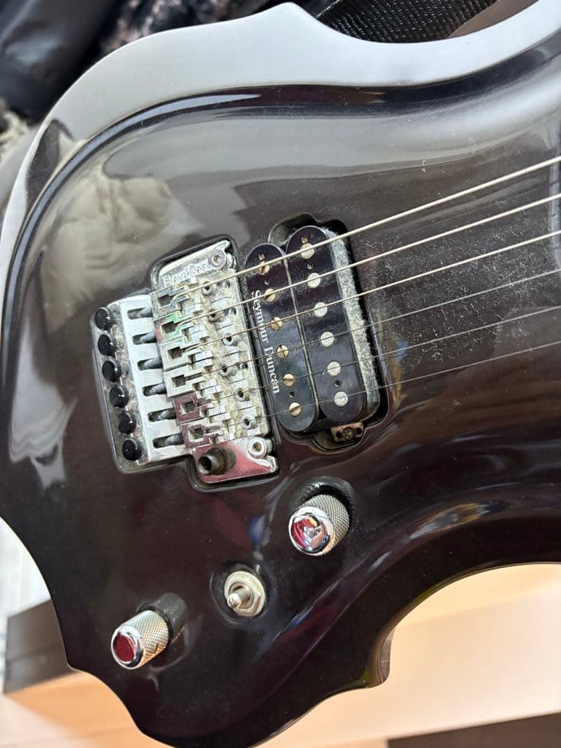 エドワーズ　フォレスト　ギター