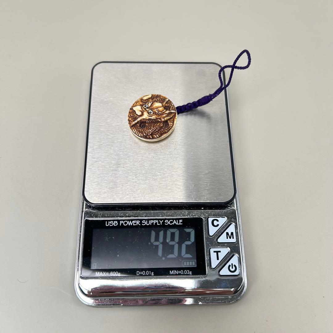 彫刻根付天然素材アンティーク骨董飾り物古美術置物細密細工