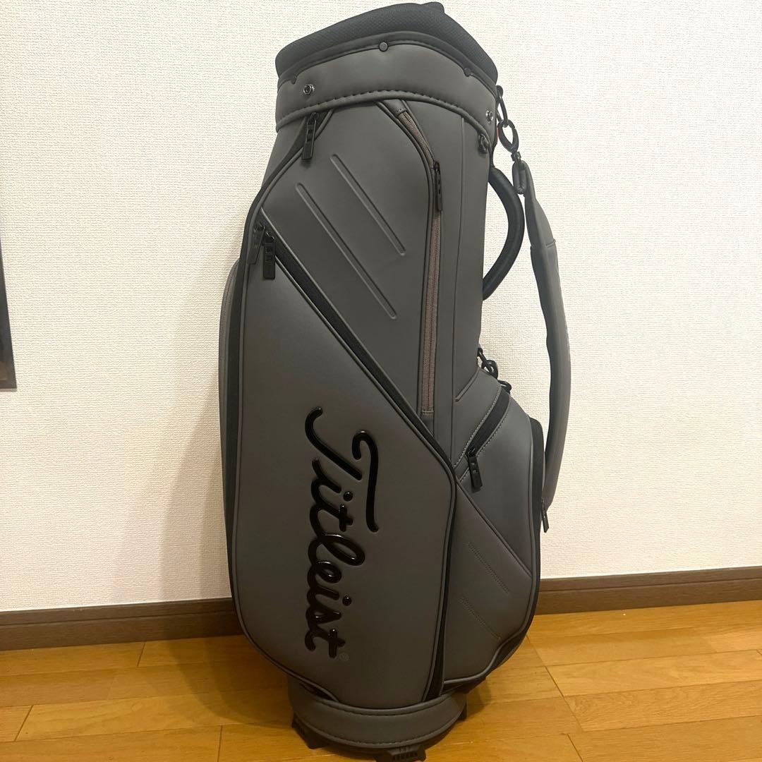 Titleist グレー キャディバッグ