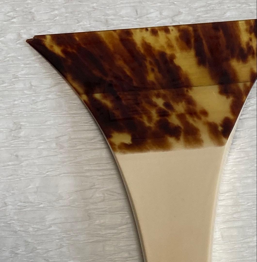 三絃の撥　鼈甲