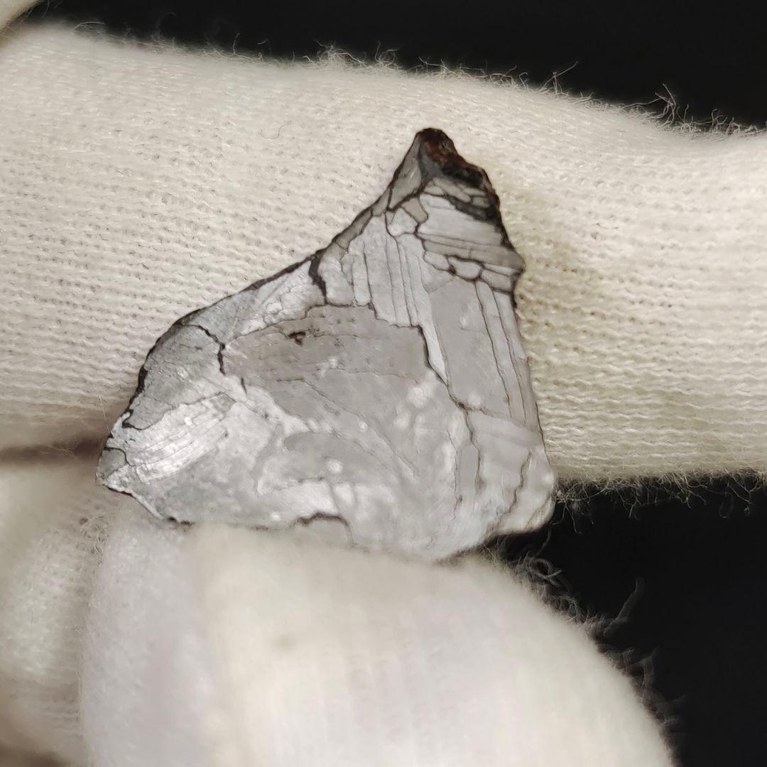 マンドラビラ隕石 鉄隕石 エッチング済 鑑賞ケース入り No.378