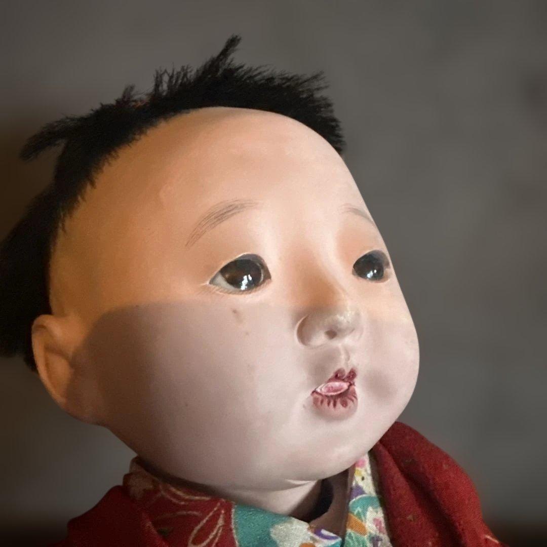 瞬間的お値下げ‼️ヴィンテージ　市松人形 赤と緑の花柄着物　幼子　かわいいあんよ