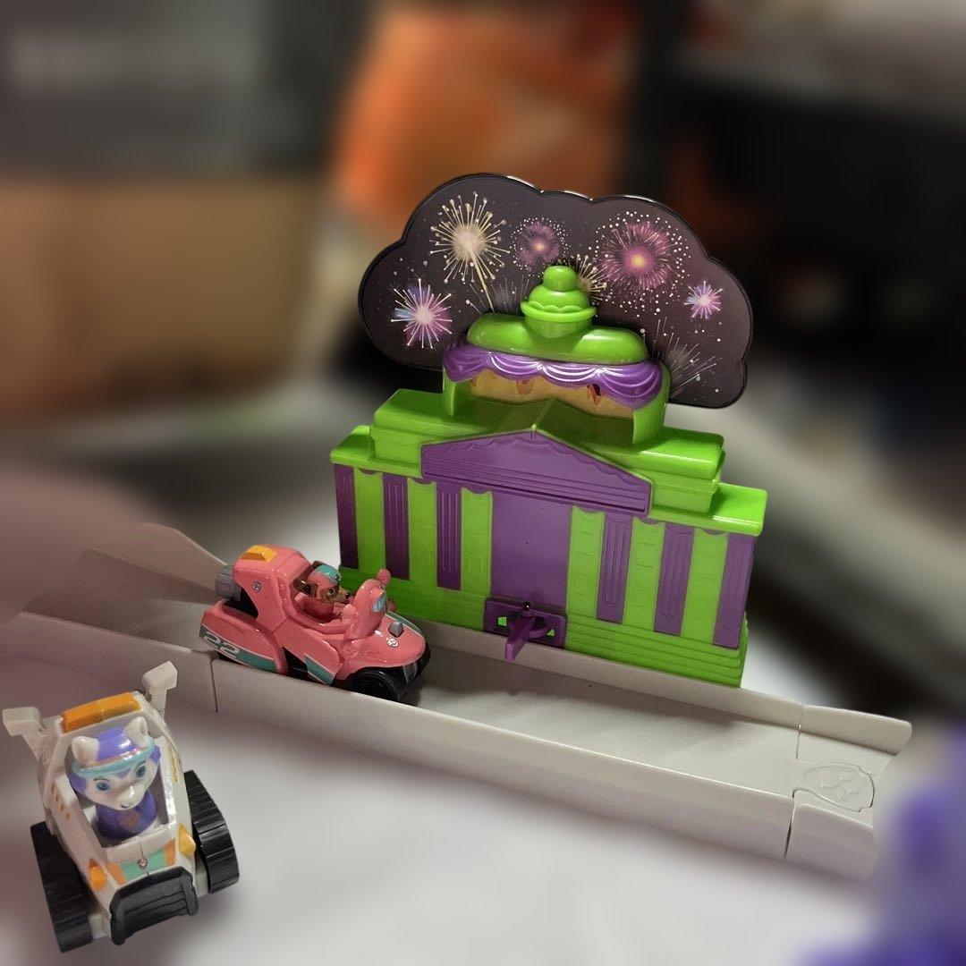 パウパトロール・ザ・ムービー　トータルシティレスキューセット　リバティおまけ多数