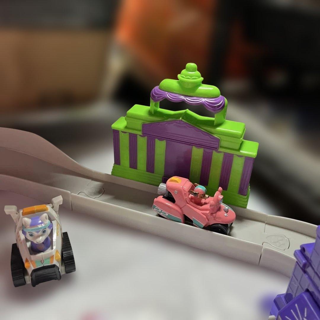 パウパトロール・ザ・ムービー　トータルシティレスキューセット　リバティおまけ多数