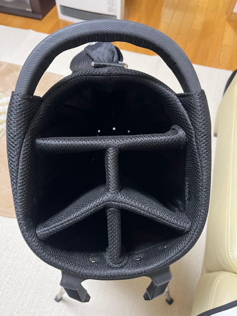 MASTER BUNNY EDITION キャディバッグ ヘッドカバー付き