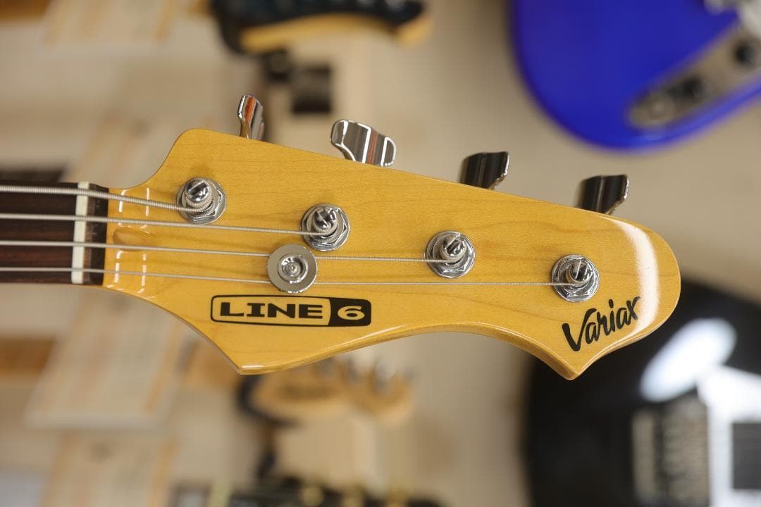 【9034】 Line6 Variax Bass 700 バリアックス ベース