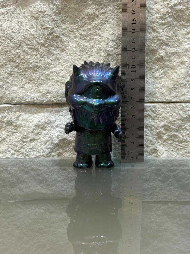 【超希少品】MVH×レッドシャーク チビ柔術オーリー マジョーラカラー ソフビ