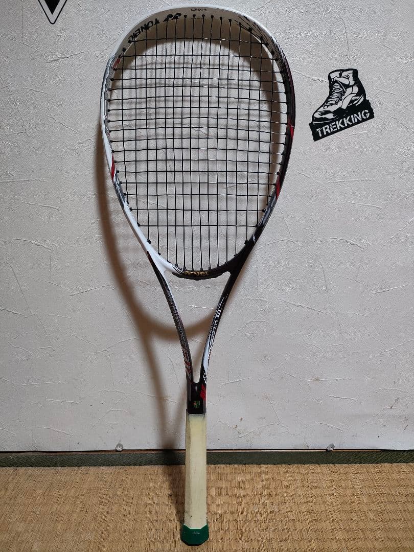 ヨネックス　ナノフォース8vレブ