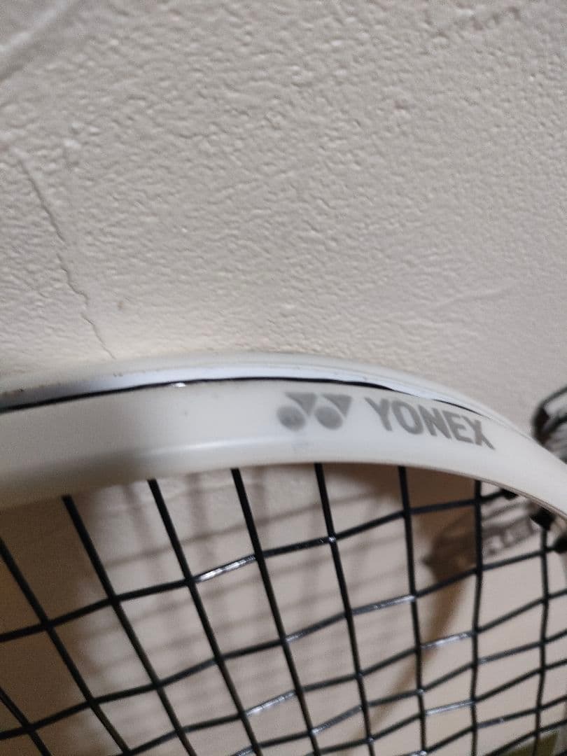 ヨネックス　ナノフォース8vレブ