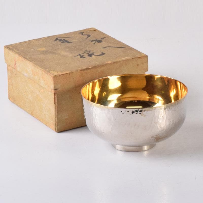 縁起物　銀製　鎚目　碗　124g　N　7483