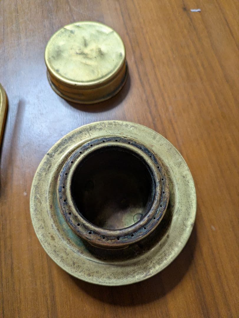 スウェーデン軍　アルコールストーブ　真鍮　五徳セット　軍幕　ブッシュクラフト