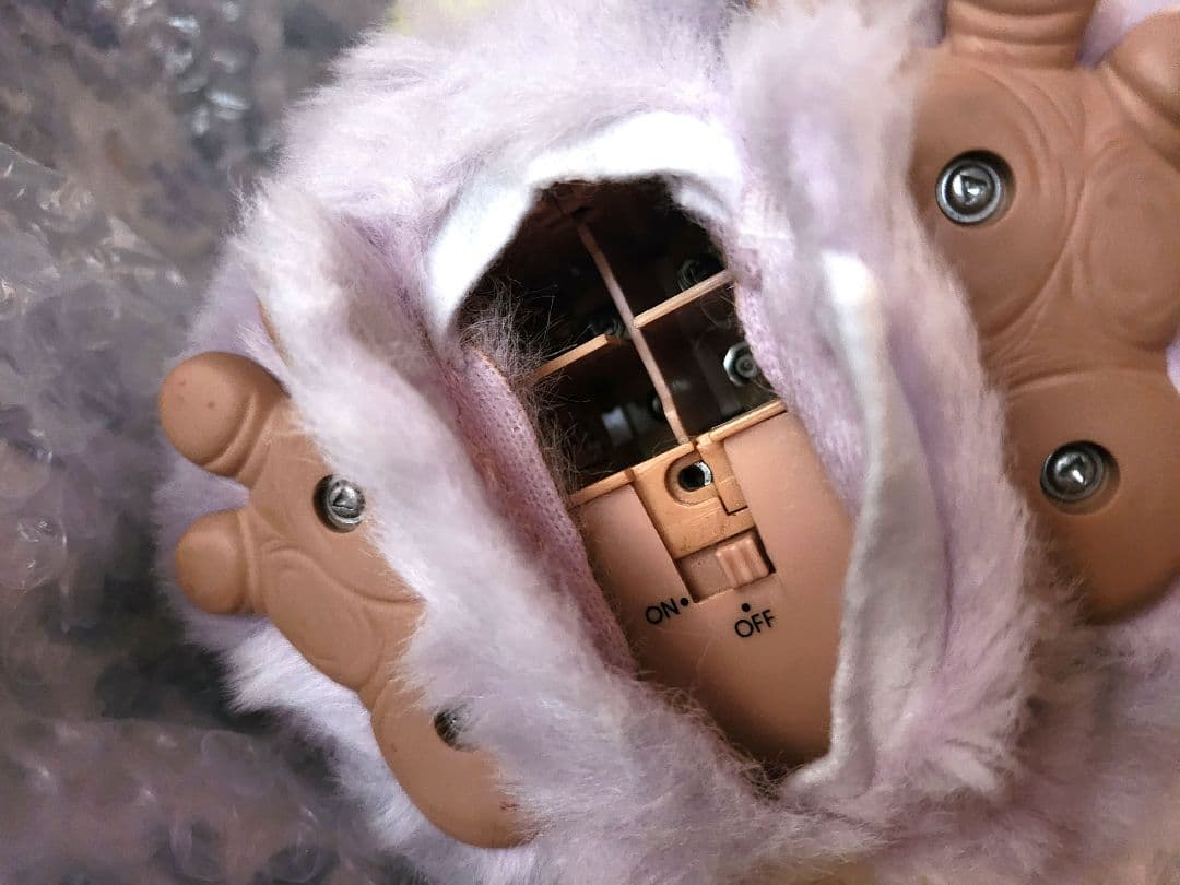 ファービー2 ファンキーファービー ピンク×イエロー 青目