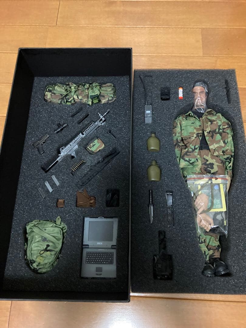 ミリタリー NAVY SEAL RECONTEAM SAW GUNNER