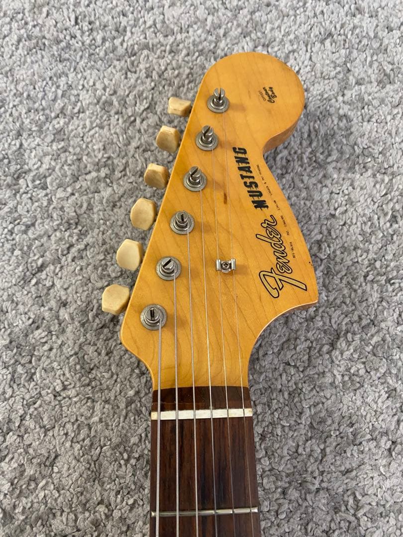 ギター Fender japan mustang