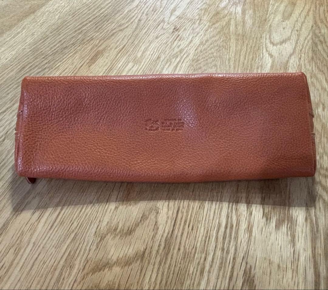 イルビゾンテ⭐︎IL BISONTE⭐︎レザー　ペンケース