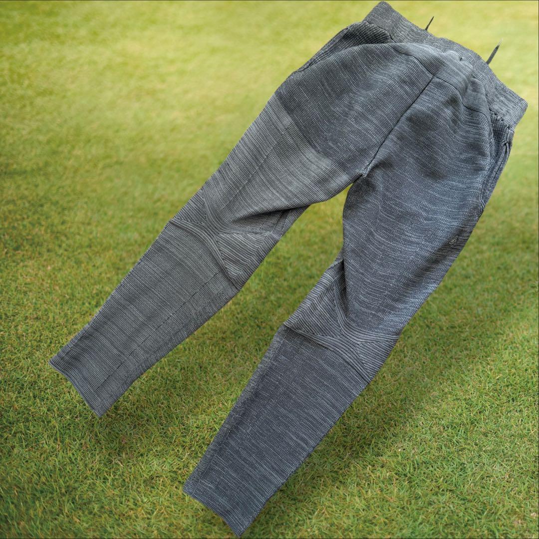 美品　ブリーフィングゴルフ　パンツ　M〜L相当　グレー　日本製　ブリーフィング