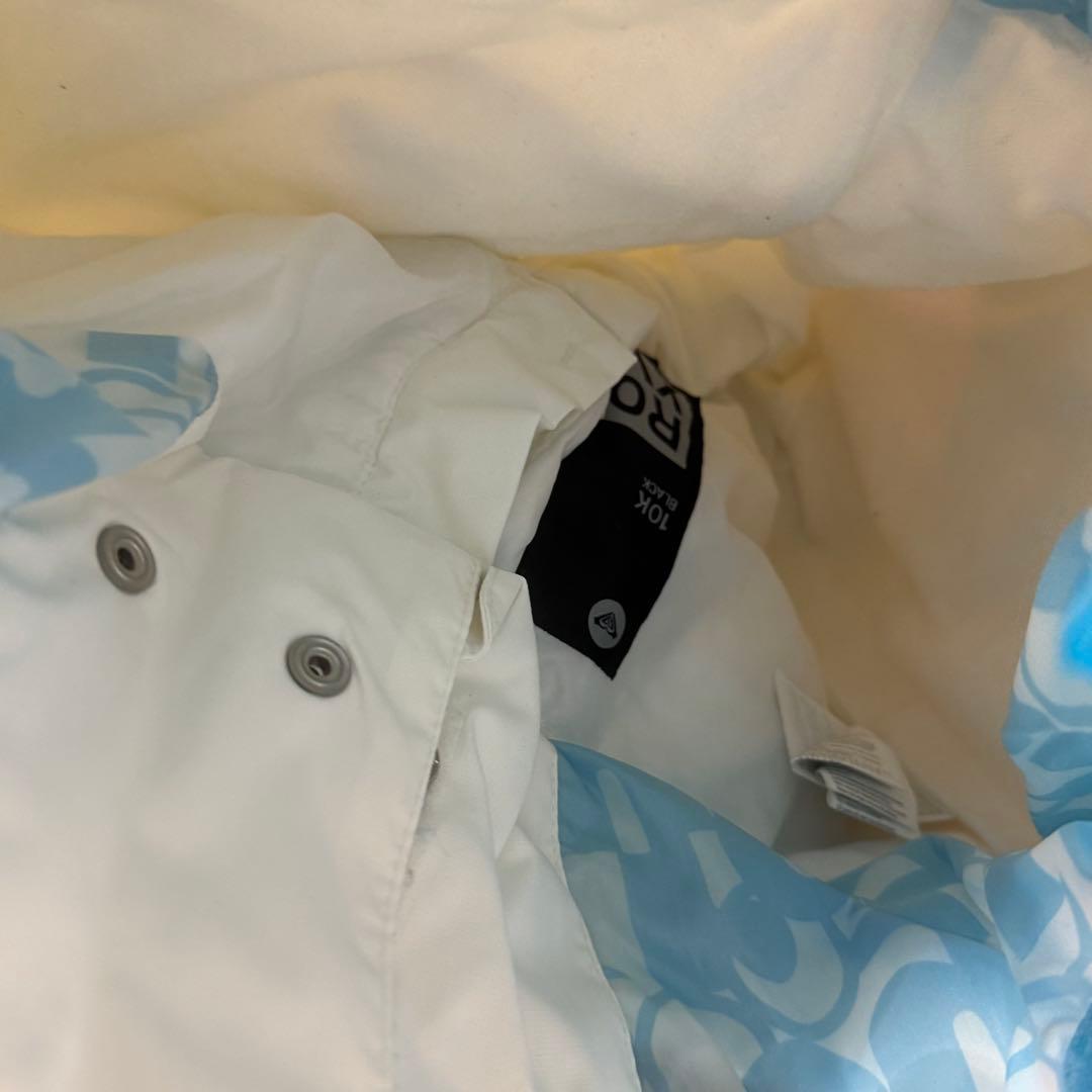 【超美品！！！】ほぼ新品のレディース スノーウェア