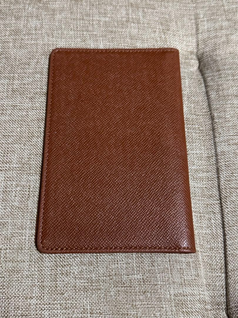 LOUIS VUITTON パスポートケース