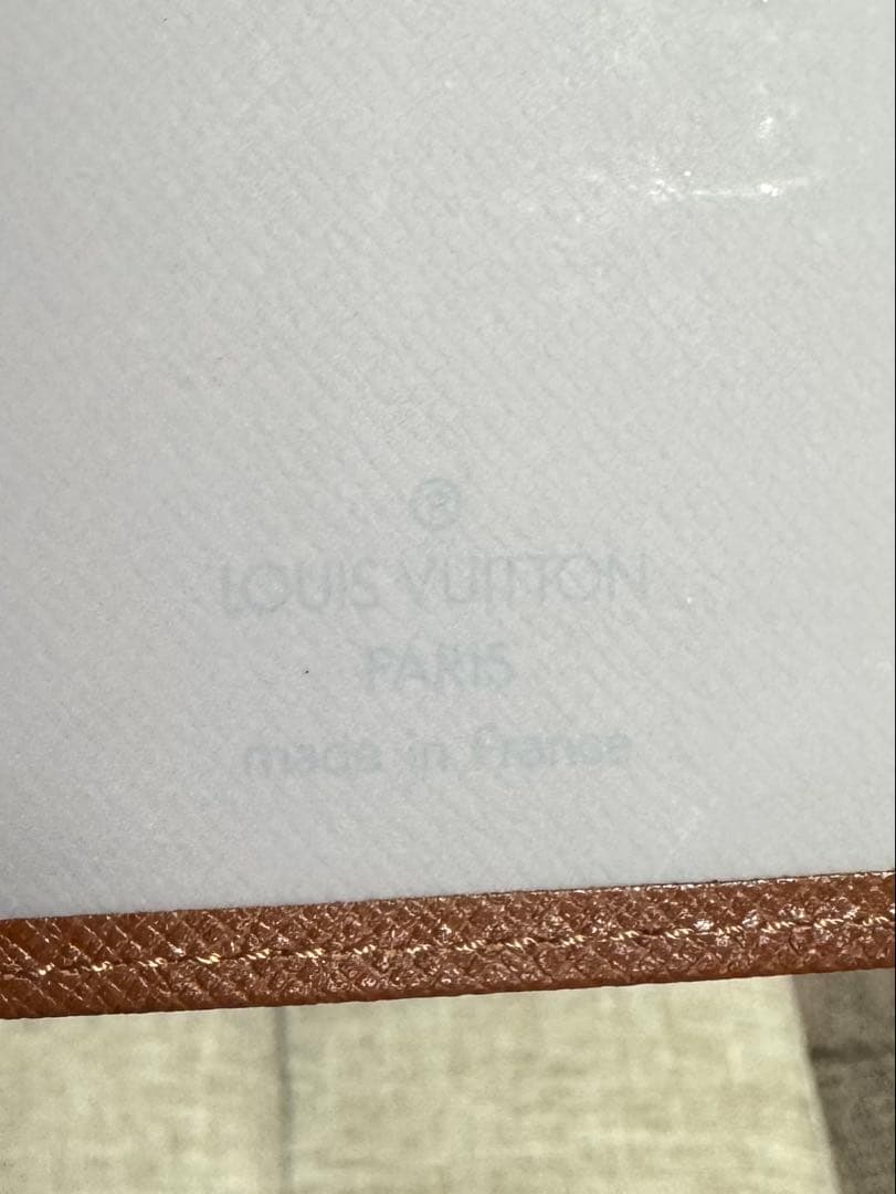 LOUIS VUITTON パスポートケース