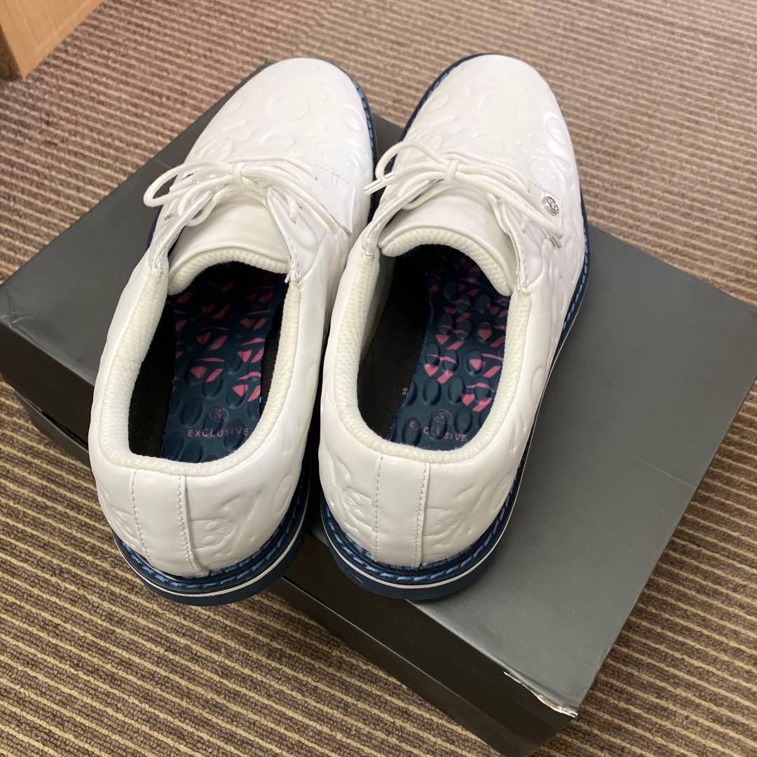 ジーフォア　ゴルフシューズ27cmに新品未使用品