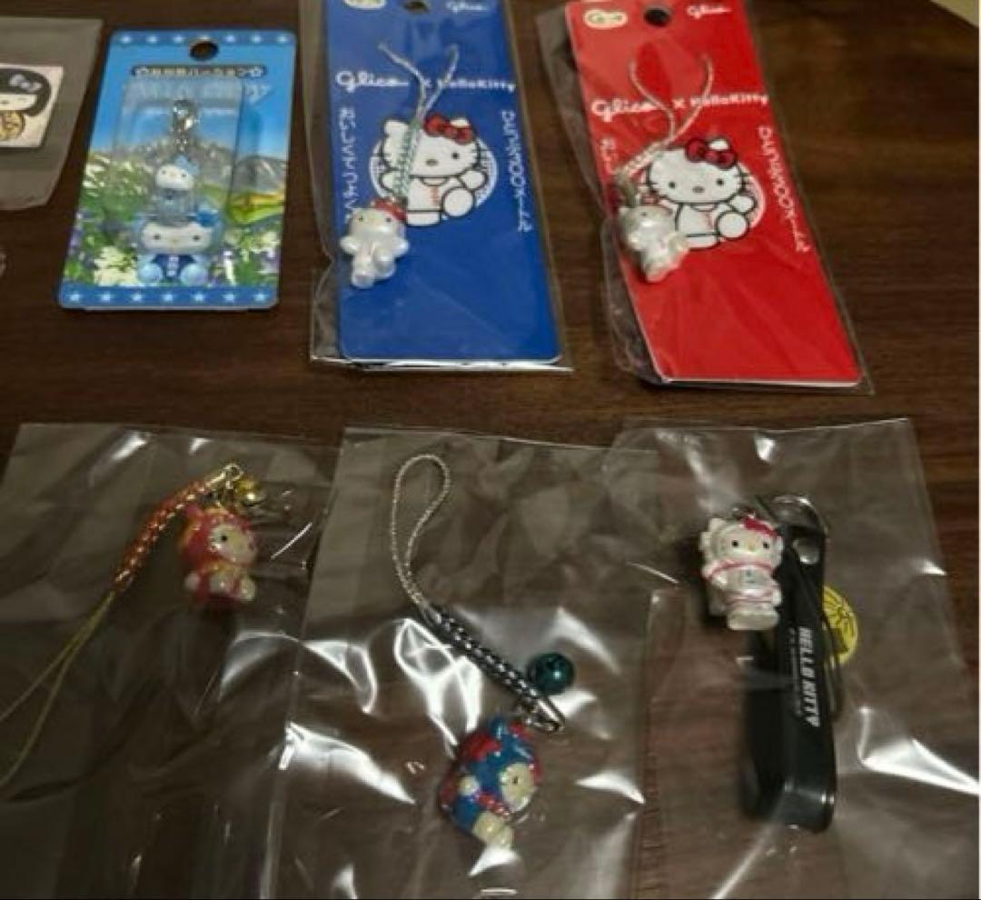 ご当地キティ 限定 根付 ストラップ レトロ　Hello kitty24点