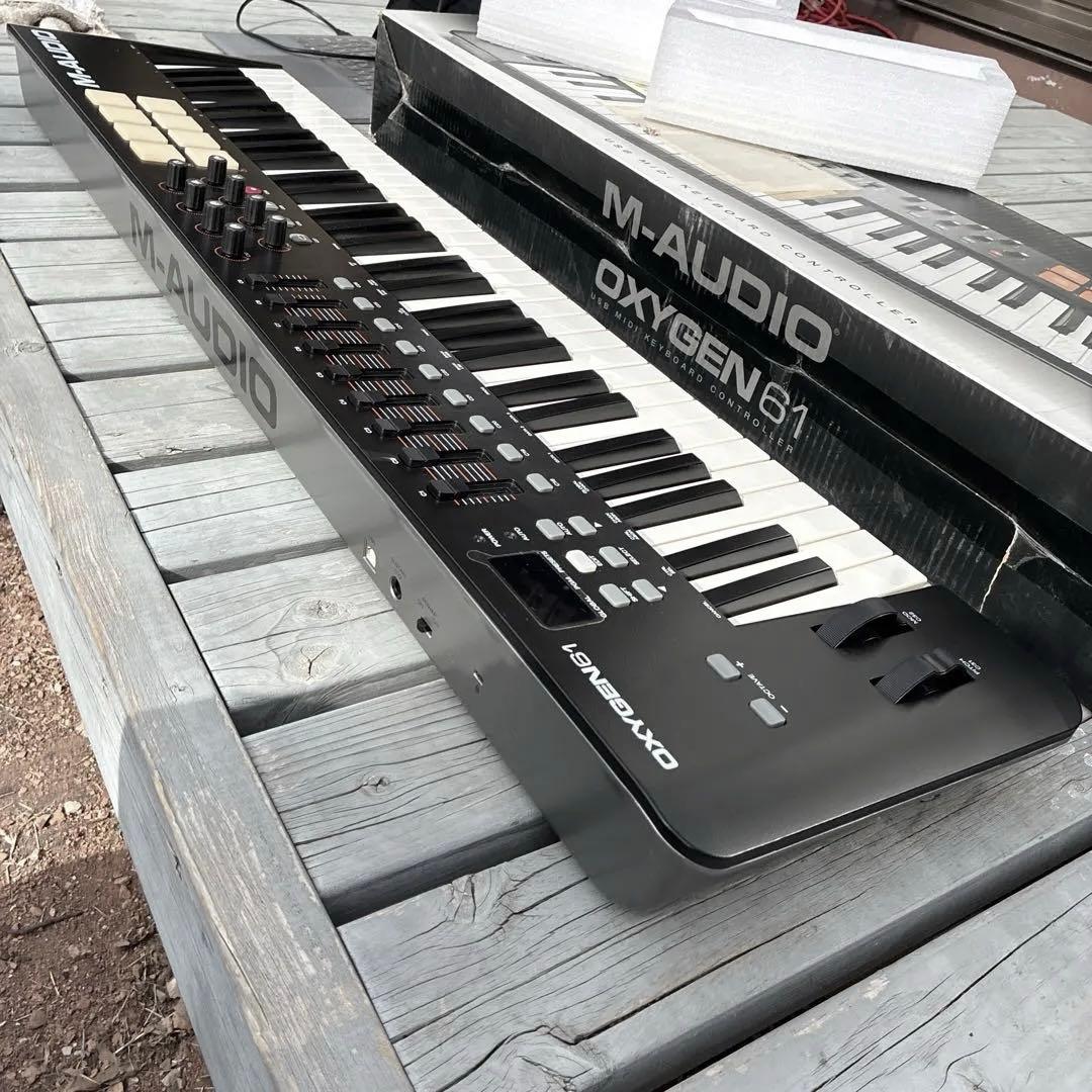 M-AUDIO OXYGEN61 USBキーボード