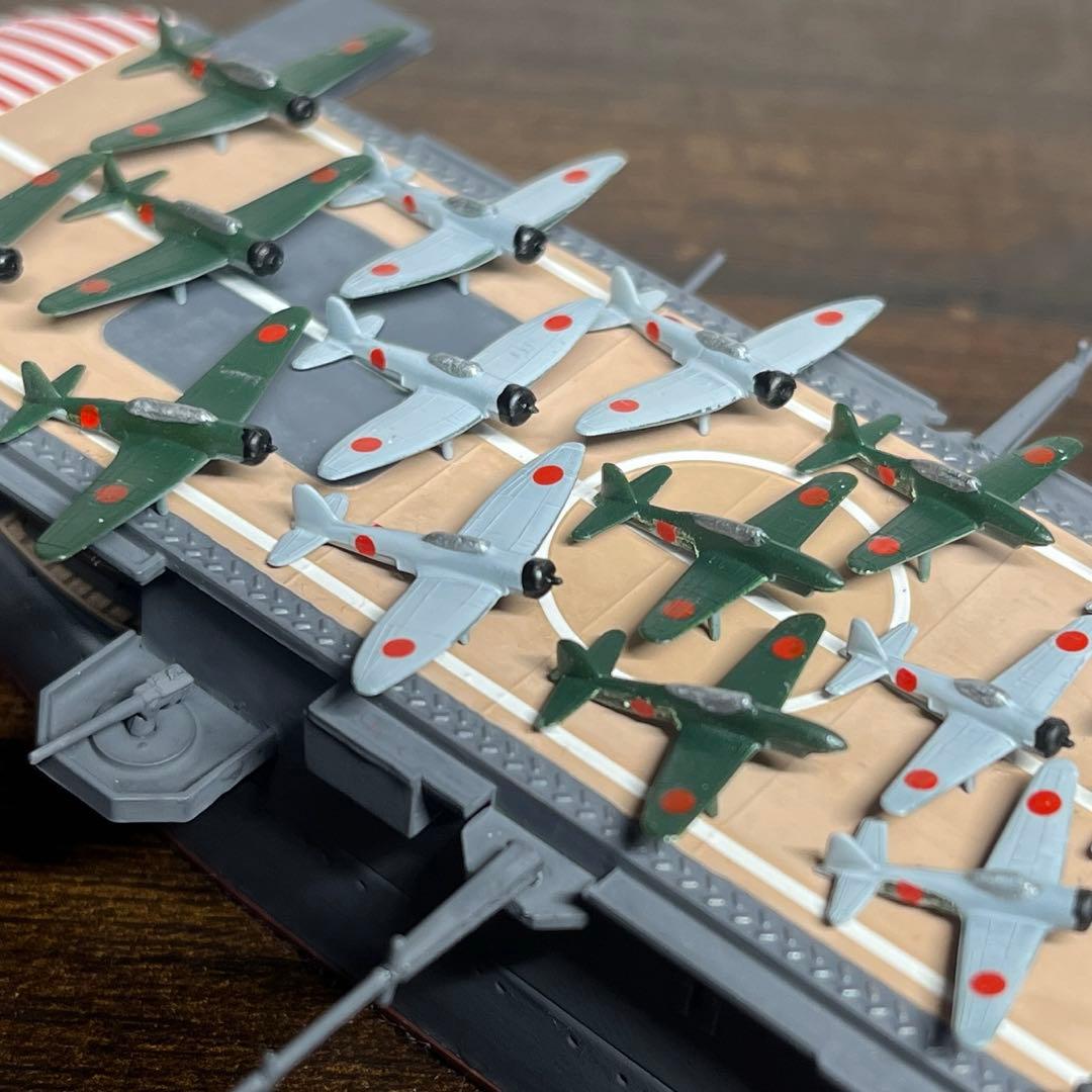 1/700 日本海軍　空母　大鷹　　日本陸軍　強襲揚陸艦　あきつ丸