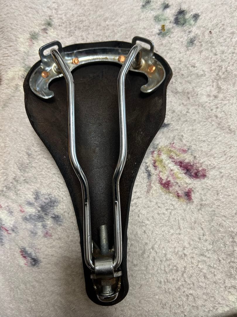 BROOKS SWIFTレザーサドル　ブラック