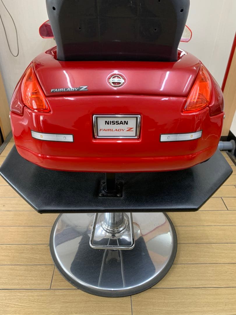 理容イス　美容イス　キッズチェアー　フェアレディZ赤