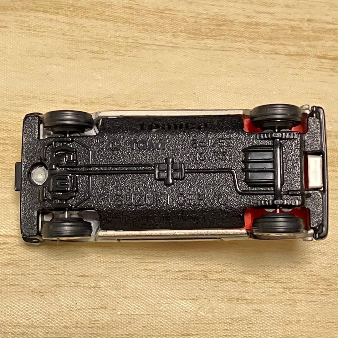 トミカ スズキ セルボ パトカー No.75 1/52