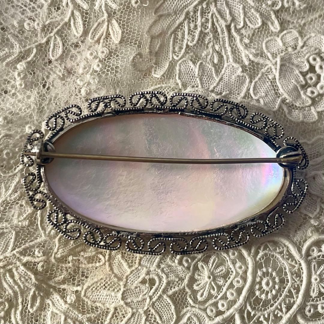 純銀製エーデルワイスブローチ&白蝶貝ブローチ　フランスアンティークヴィンテージ