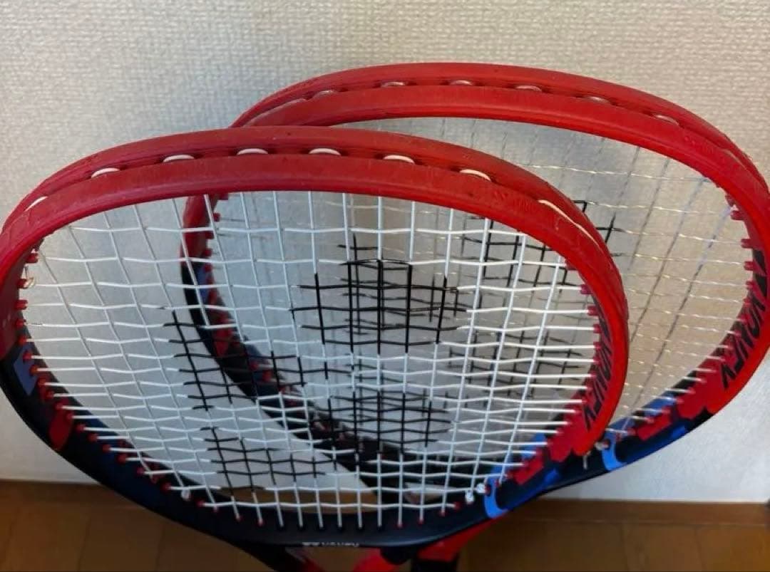 美品　YONEX VCORE 100 G3 2本