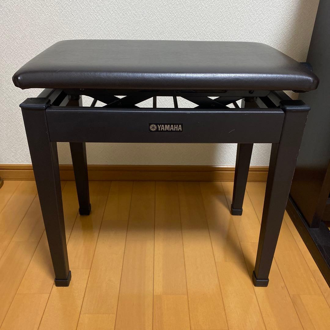 YAMAHA 電子ピアノ　ARIUS YDP-V240