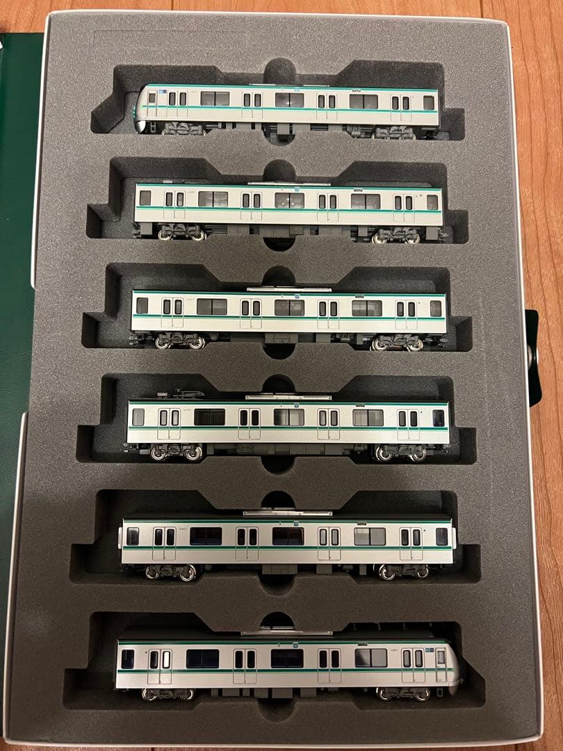KATO 東京メトロ16000系 6両基本セット